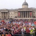 Участники «Народного Марша» против приватизации английского здравоохранения добрались до Лондона после 300-мильного похода.