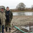 Здесь, как в капле воды, отражается стратегия "грязного подъёма" сельского хозяйства (и промышленности), впервые предложенная СПС в начале 2000-х. Бизнес свободен от экологических ограничений, плевать он на них хотел, государство с ним в доле, остаётся лишь общество.