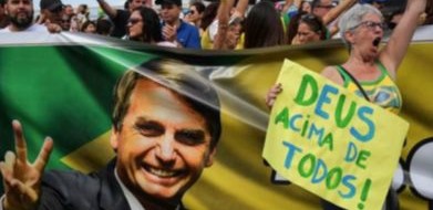 Анализируются факторы, обусловившие победу фашиста, поддержанного американским капиталом и молящегося на Трампа, на последних выборах в Бразилии. Один из них, может быть и самый важный - значительное количество...