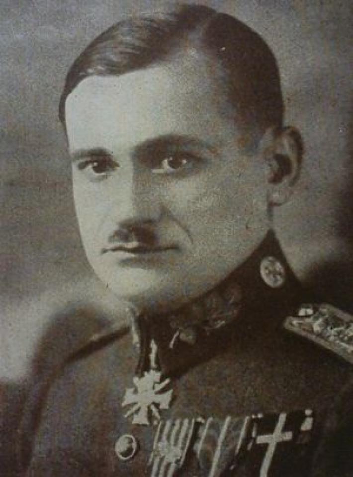 Генерал Лев Прхала