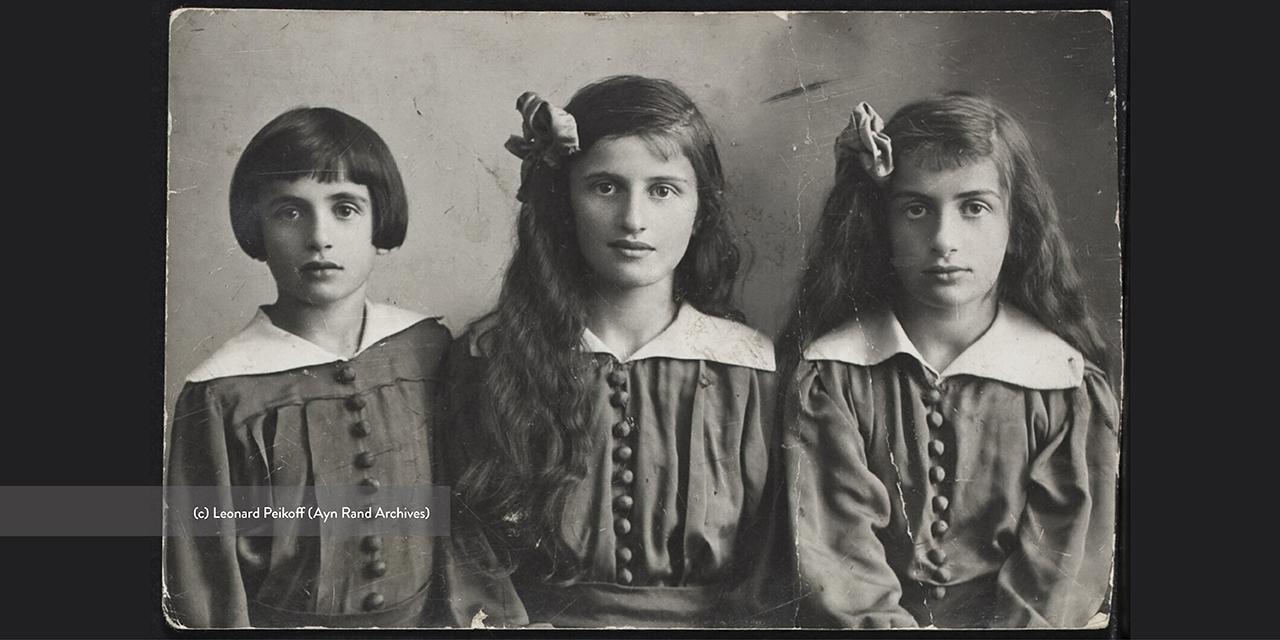 Сестры Розенбаум, Элеонора слева.